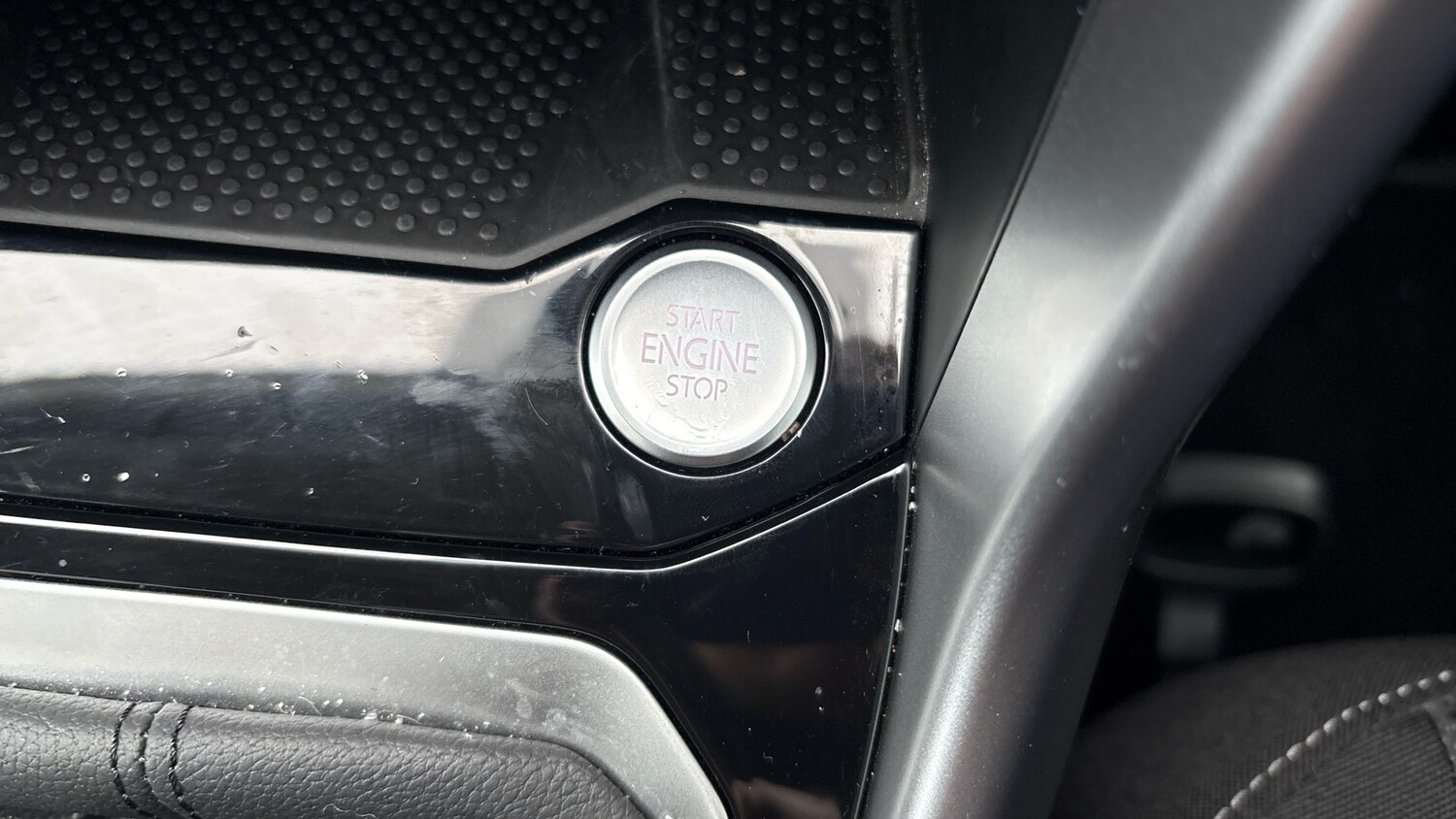 Used Volkswagen T-Roc 2025 for sale - 76507235: Photo 21