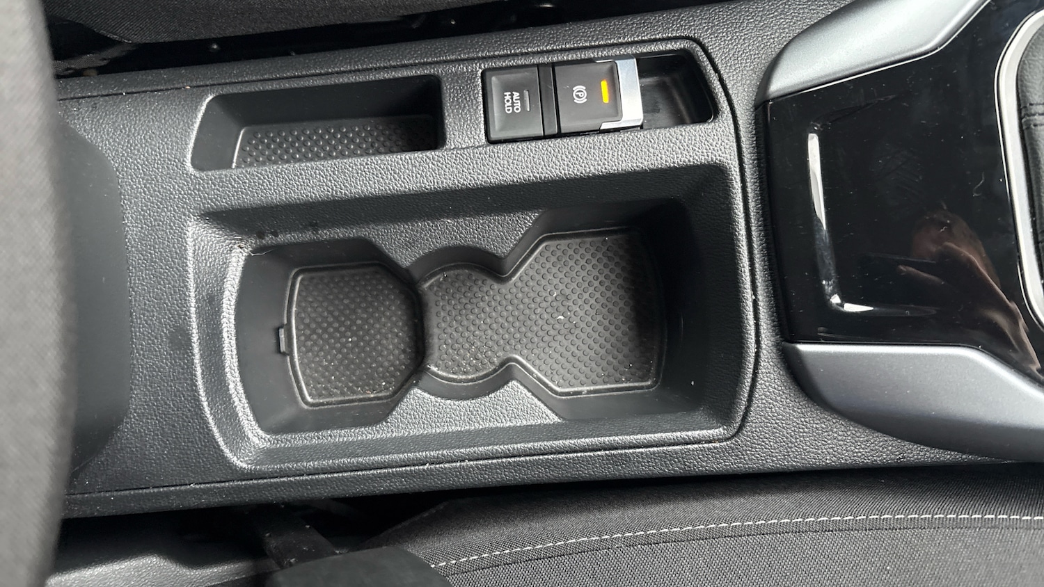 Used Volkswagen T-Roc 2025 for sale - 76507235: Photo 23