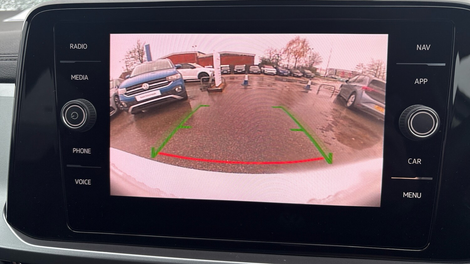 Used Volkswagen T-Roc 2025 for sale - 76507235: Photo 27