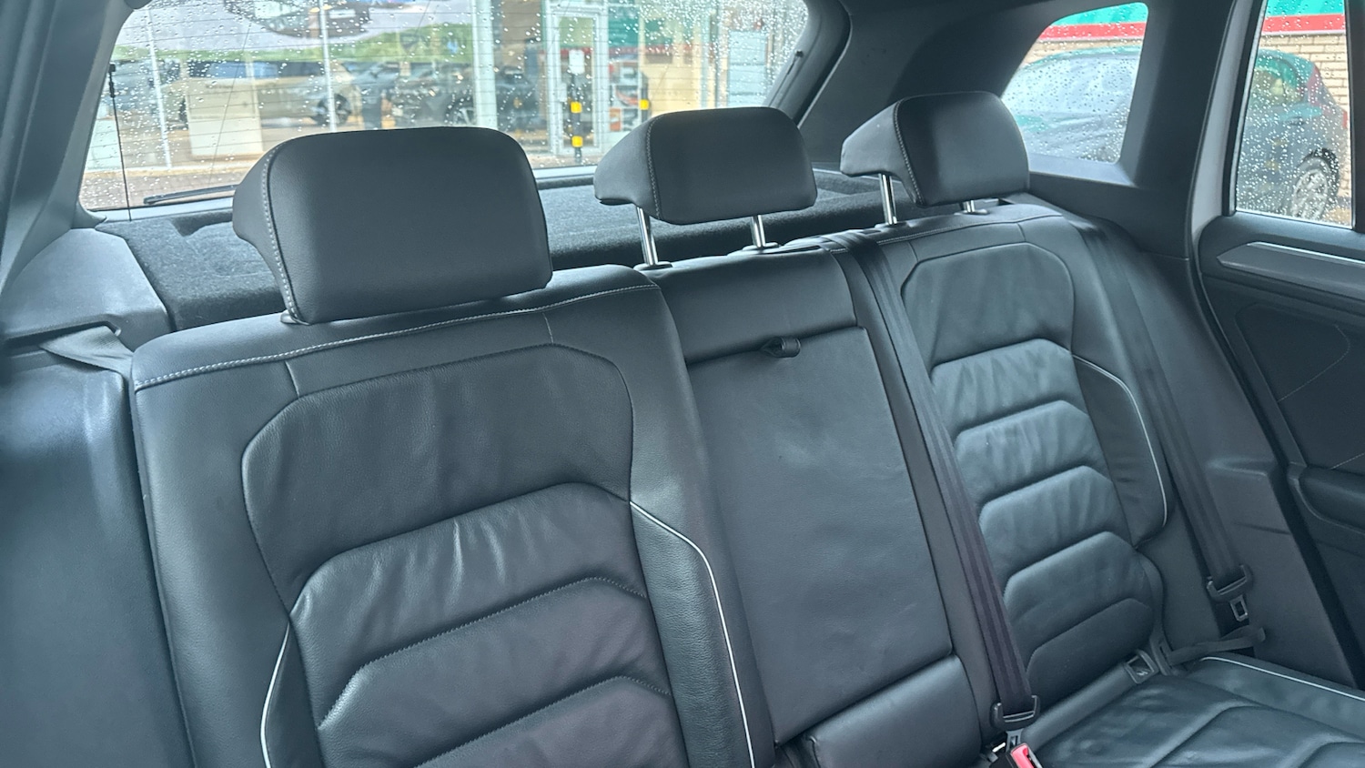 Used Volkswagen Tiguan 2018 for sale - 76894372: Photo 15