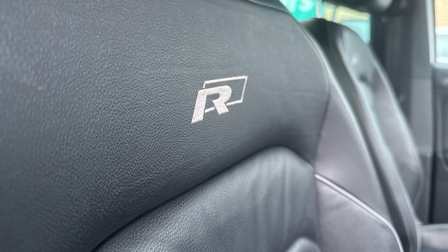 Used Volkswagen Tiguan 2018 for sale - 76894372: Photo 33