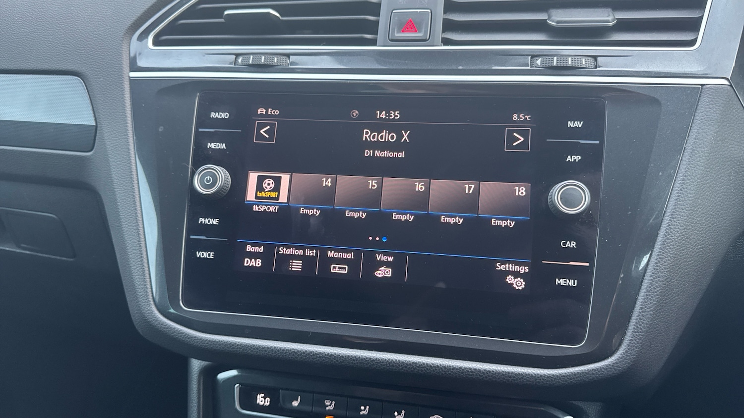 Used Volkswagen Tiguan 2018 for sale - 76894372: Photo 37