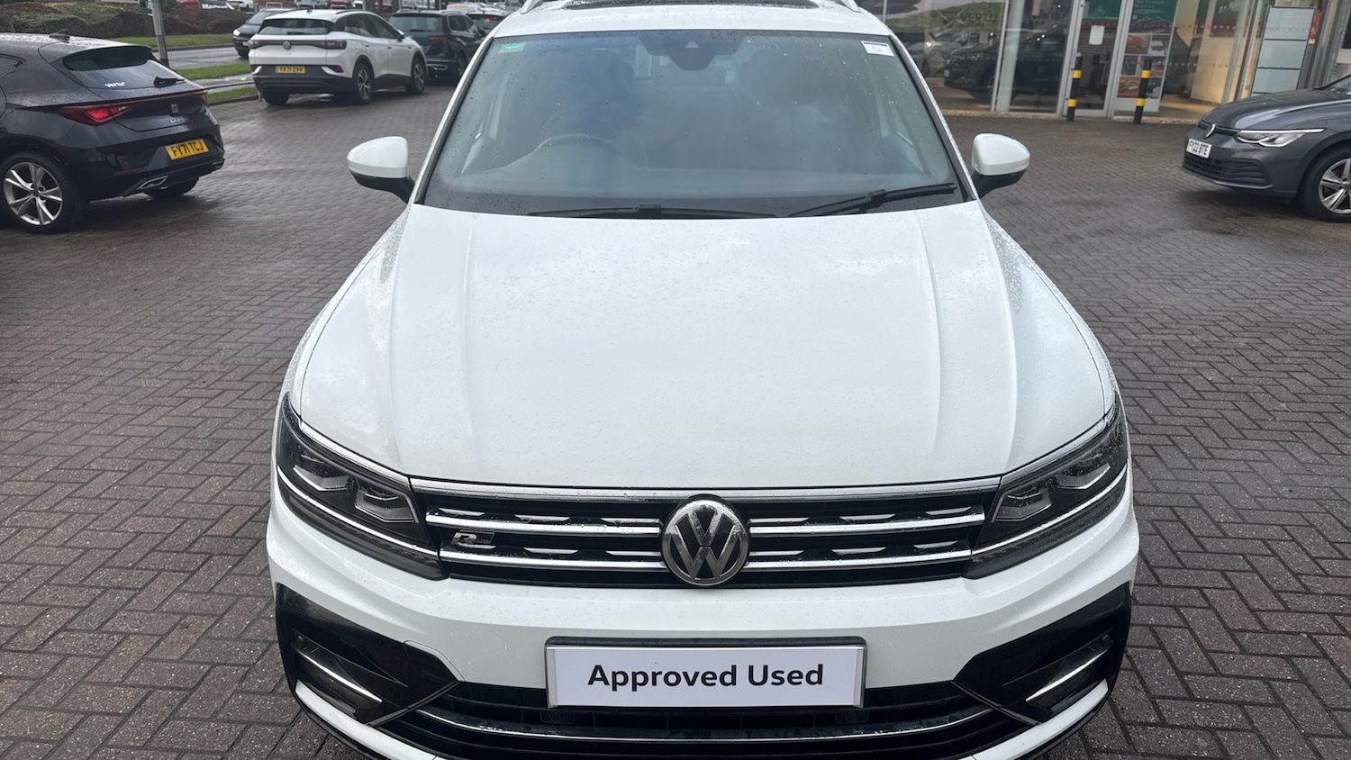 Used Volkswagen Tiguan 2018 for sale - 76894372: Photo 8