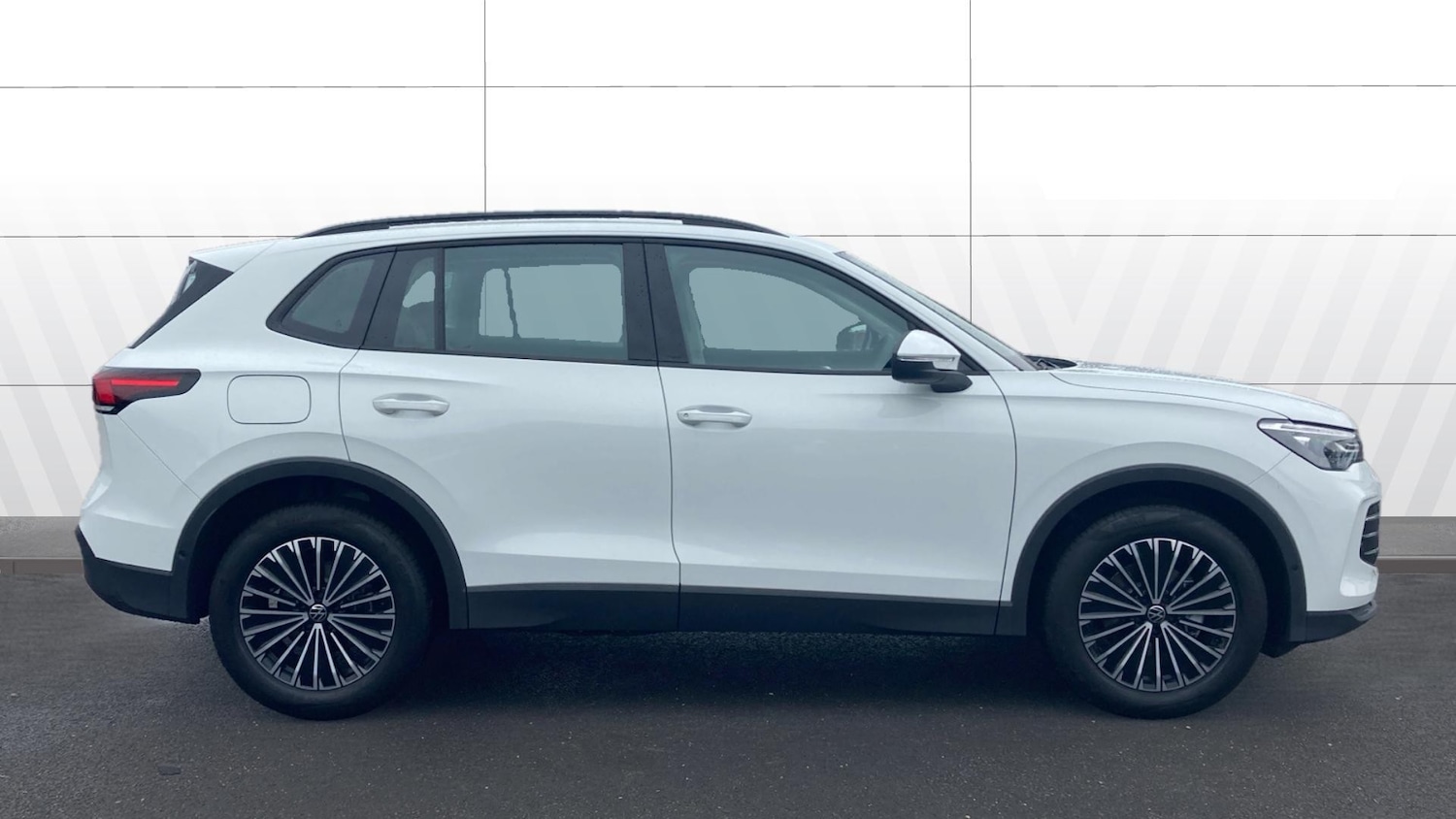 Used Volkswagen Tiguan 2025 for sale - 76694131: Photo 5