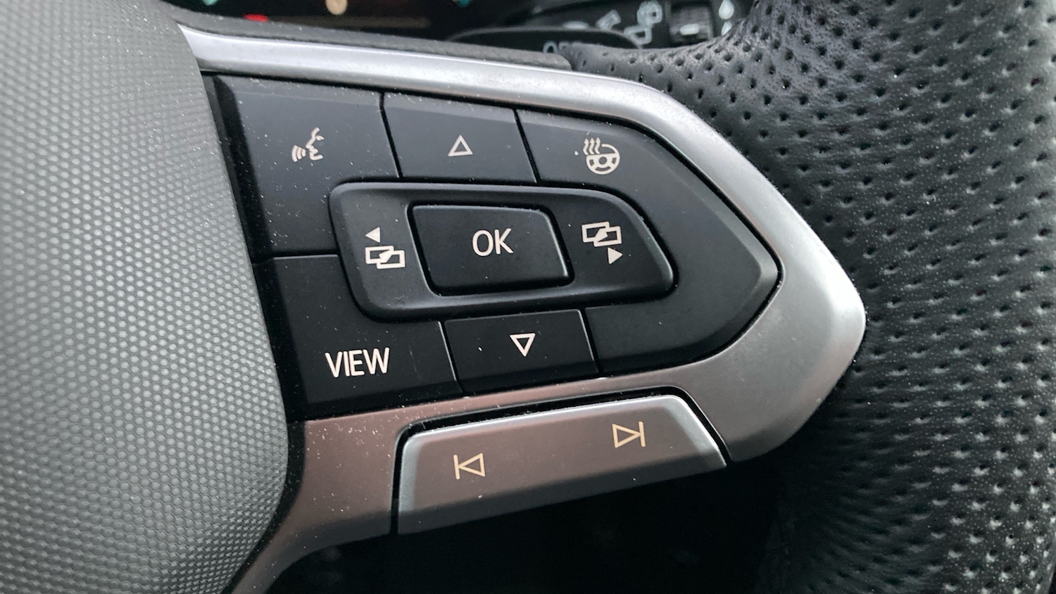 Used Volkswagen Touareg 2025 for sale - 76612519: Photo 18