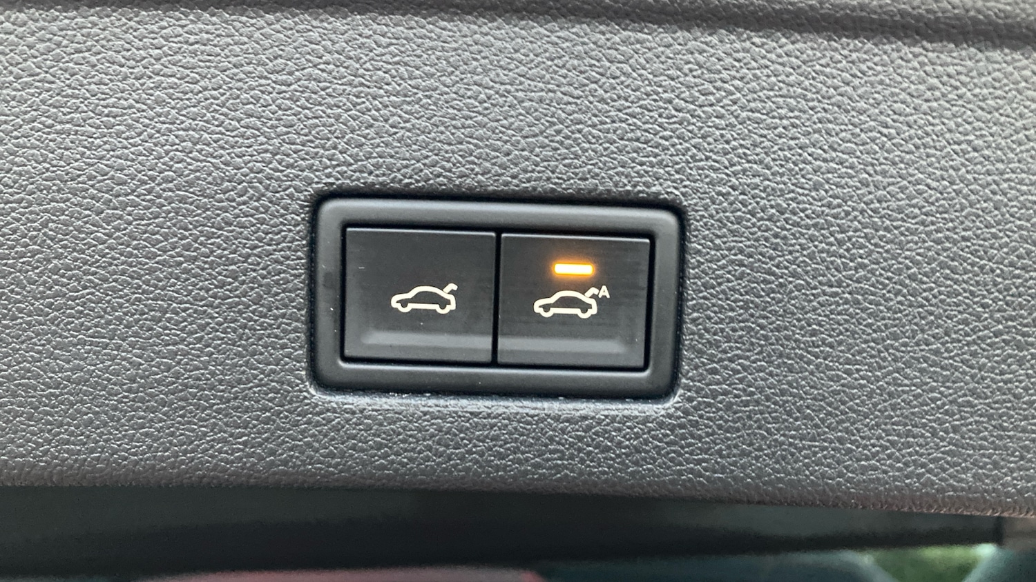 Used Volkswagen Touareg 2025 for sale - 76612519: Photo 21