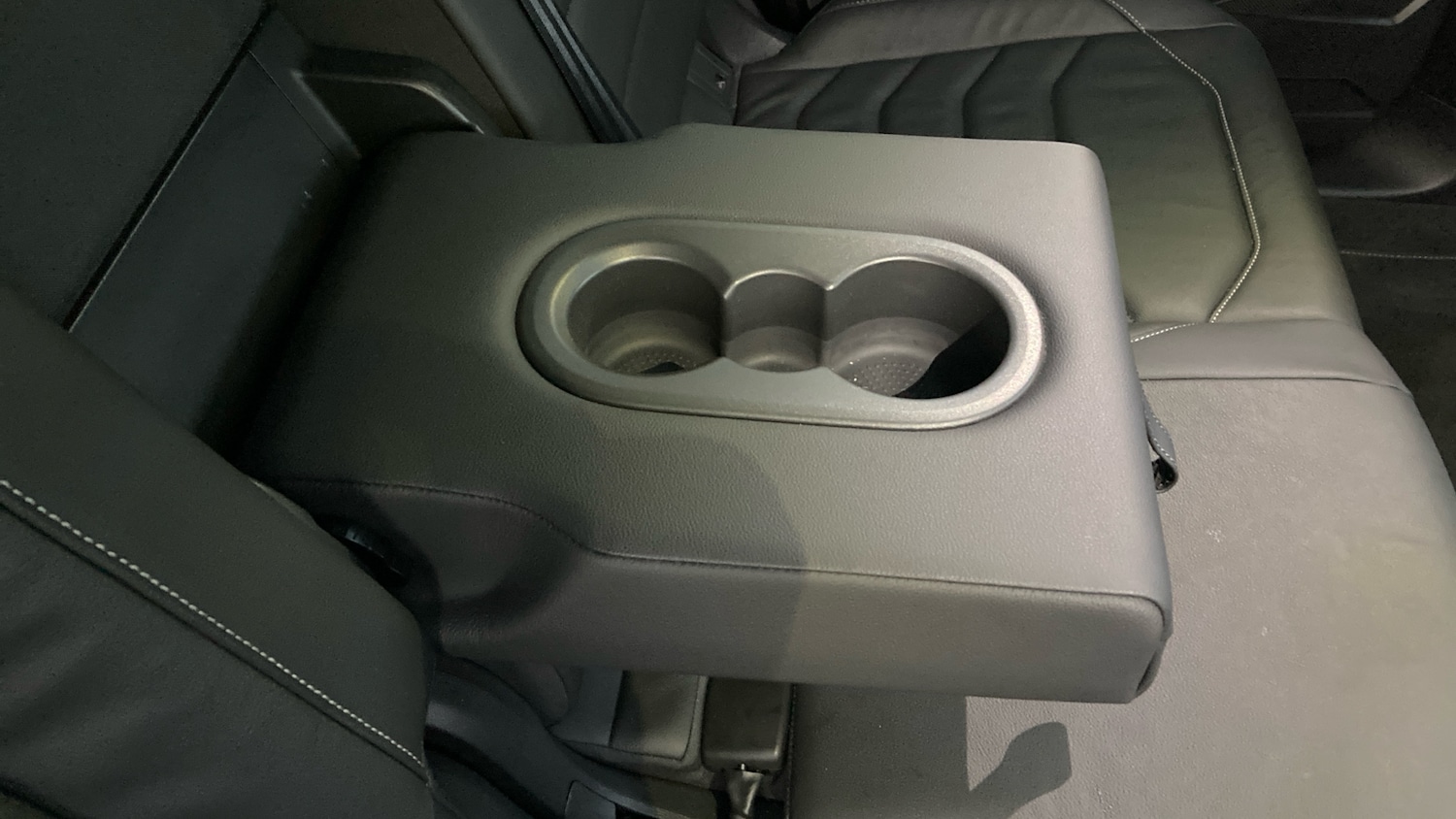 Used Volkswagen Touareg 2025 for sale - 76612519: Photo 29