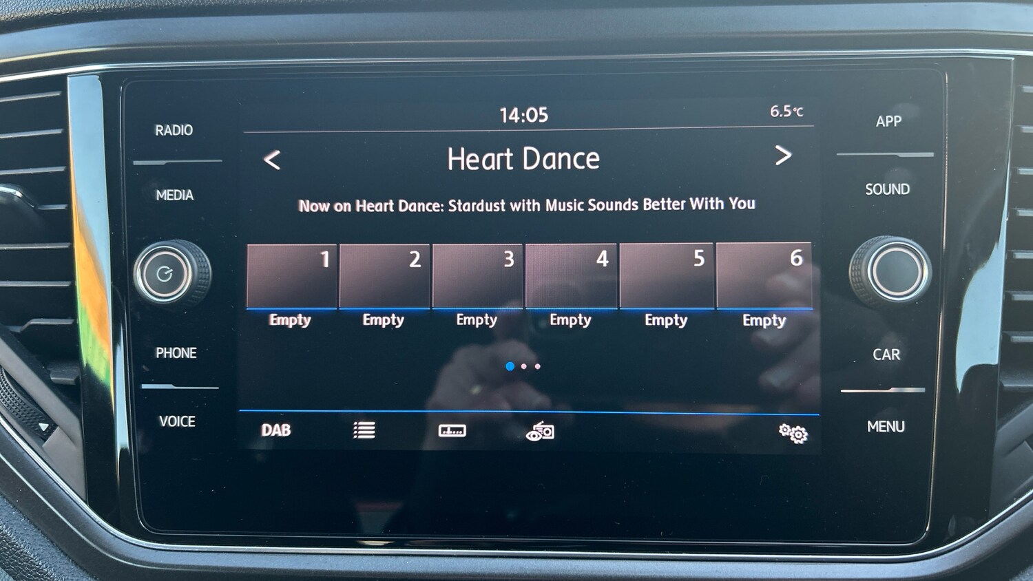 Used Volkswagen T-Roc 2019 for sale - 76894344: Photo 12