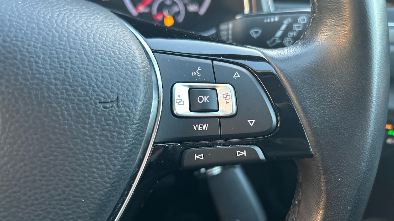 Used Volkswagen T-Roc 2019 for sale - 76894344: Photo 18