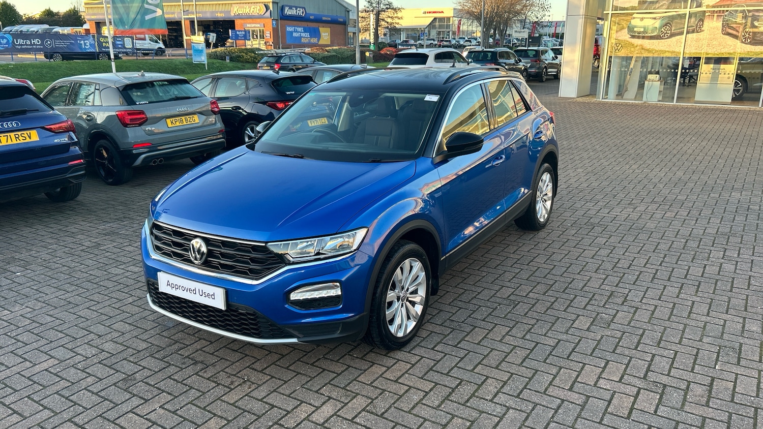 Used Volkswagen T-Roc 2019 for sale - 76894344: Photo 21