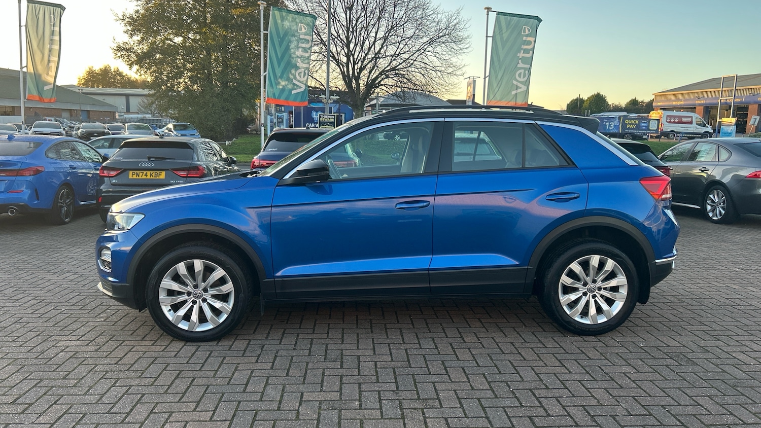Used Volkswagen T-Roc 2019 for sale - 76894344: Photo 35