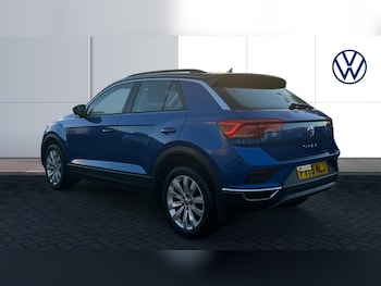 Used Volkswagen T-Roc 2019 for sale - 76894344: Photo