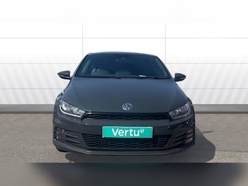 Used Volkswagen Scirocco 2017 for sale - 79320136: Photo