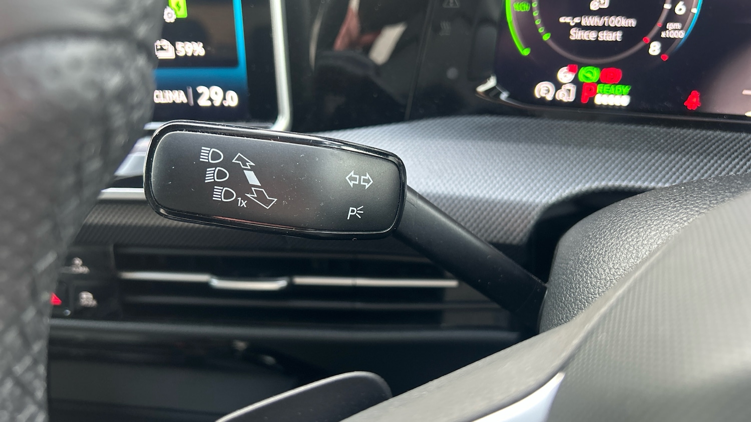 Used Volkswagen Golf 2025 for sale - 77013673: Photo 24