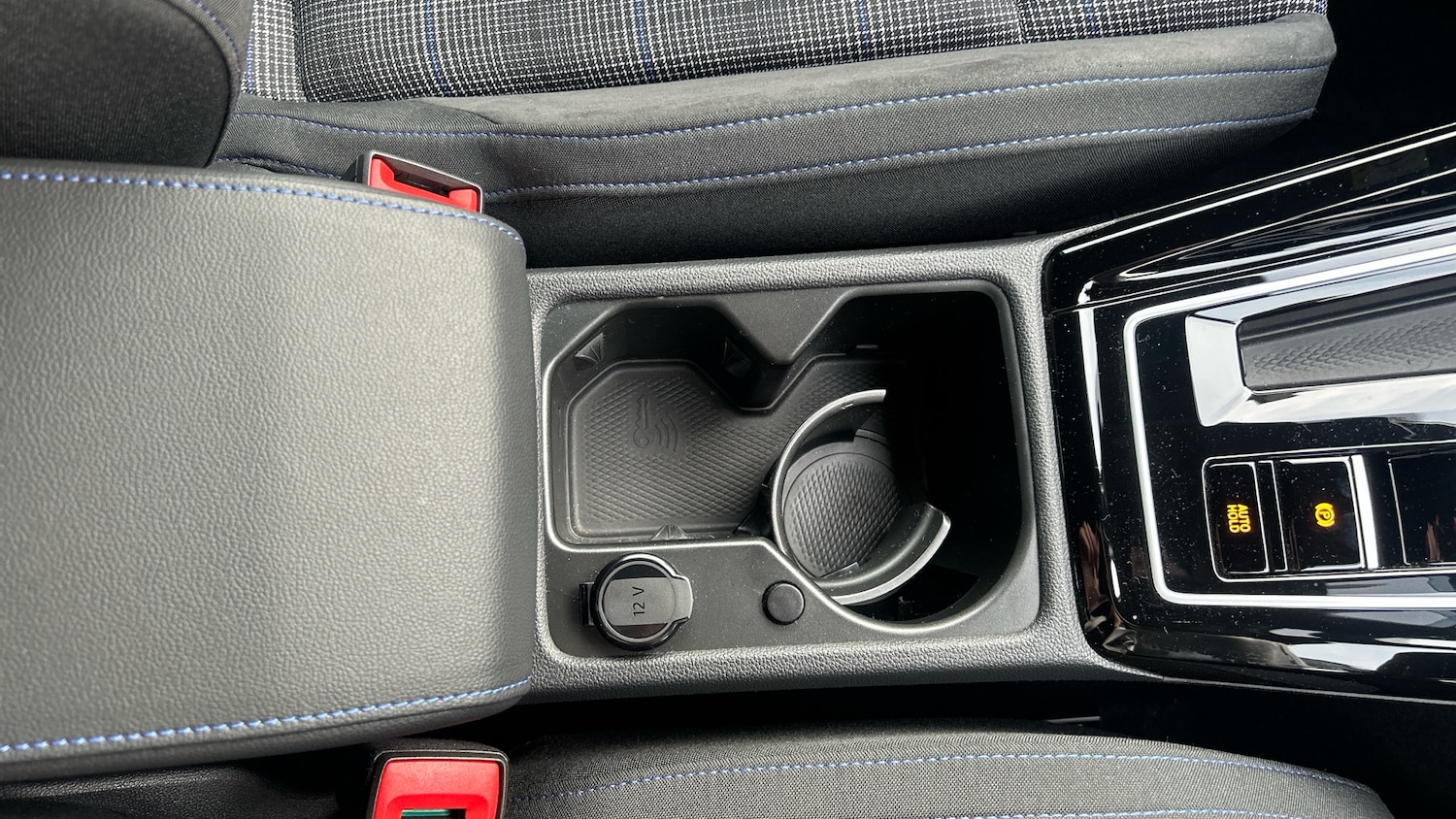 Used Volkswagen Golf 2025 for sale - 77013673: Photo 33