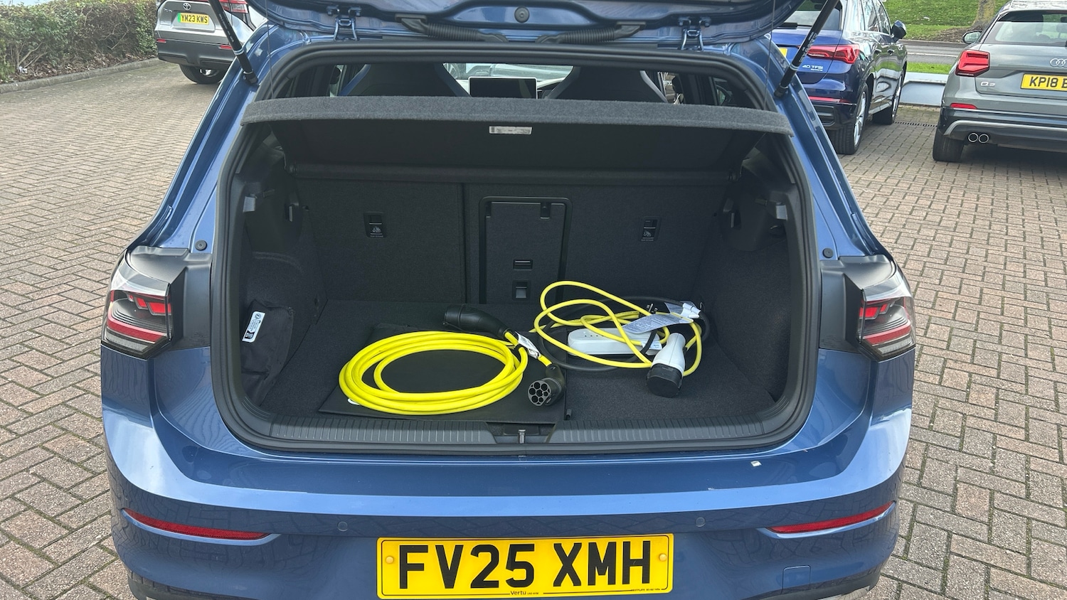 Used Volkswagen Golf 2025 for sale - 77013673: Photo 4