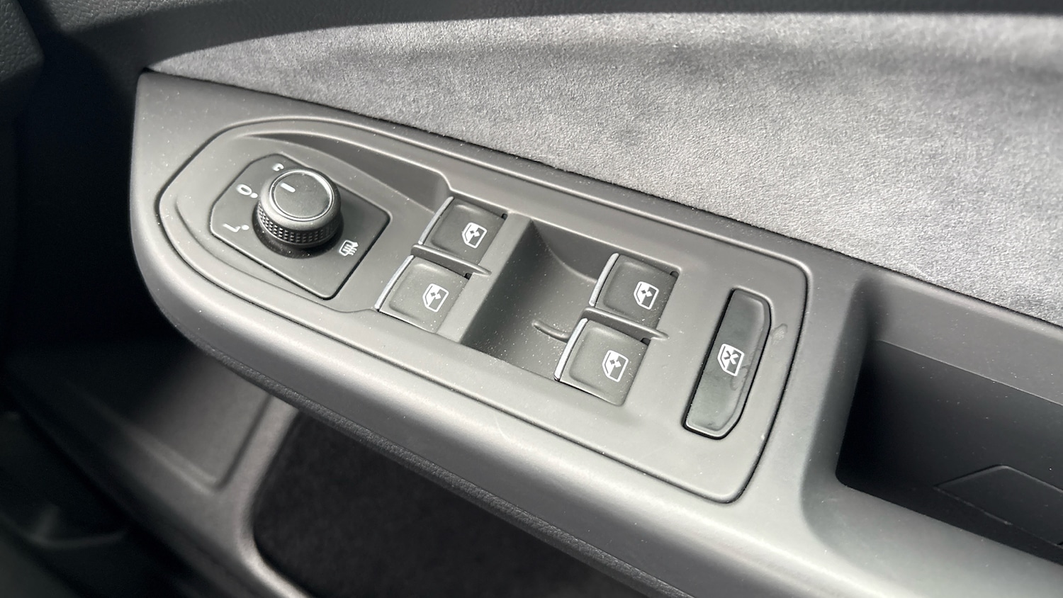 Used Volkswagen Golf 2024 for sale - 77984781: Photo 24