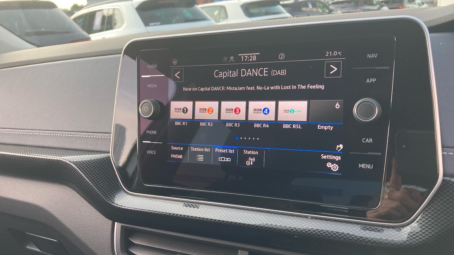 Used Volkswagen T-Cross 2024 for sale - 75921683: Photo 28