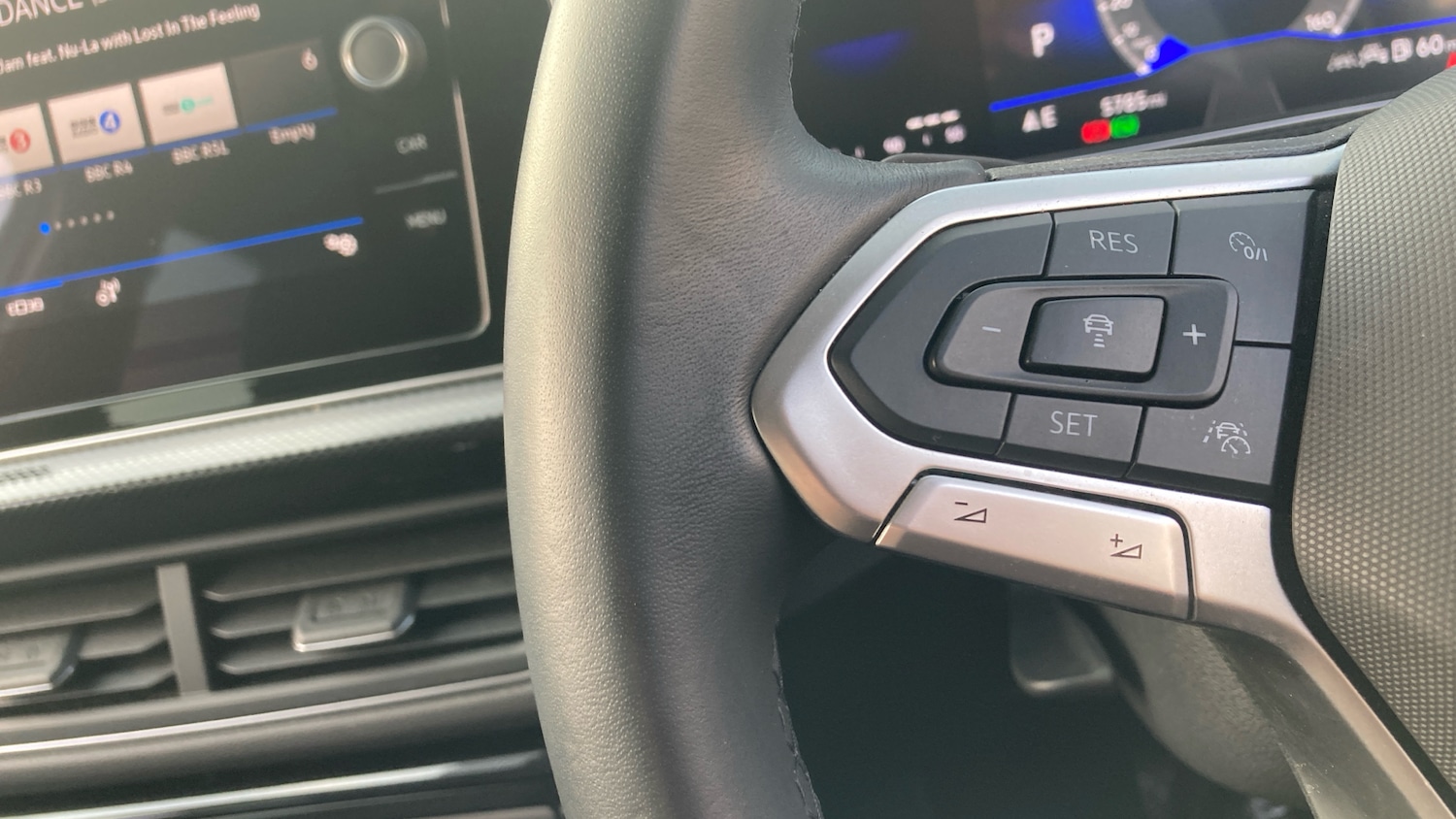 Used Volkswagen T-Cross 2024 for sale - 75921683: Photo 33