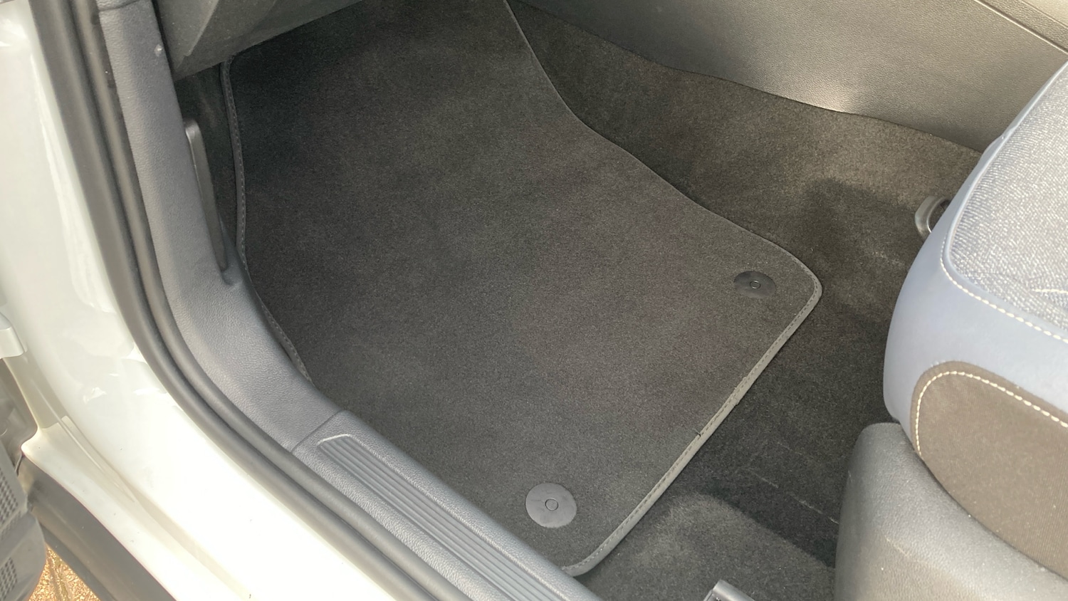 Used Volkswagen T-Cross 2024 for sale - 75921683: Photo 42