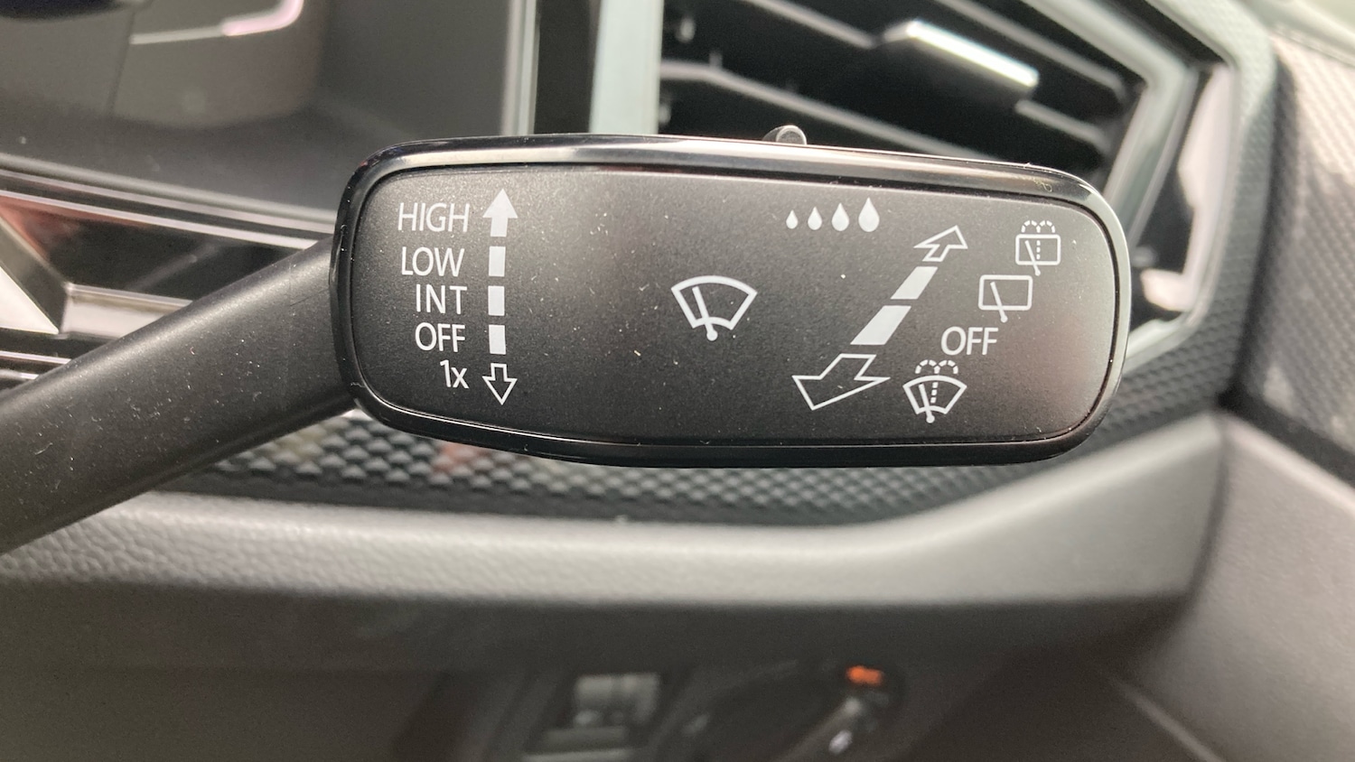 Used Volkswagen Polo 2025 for sale - 77377968: Photo 32