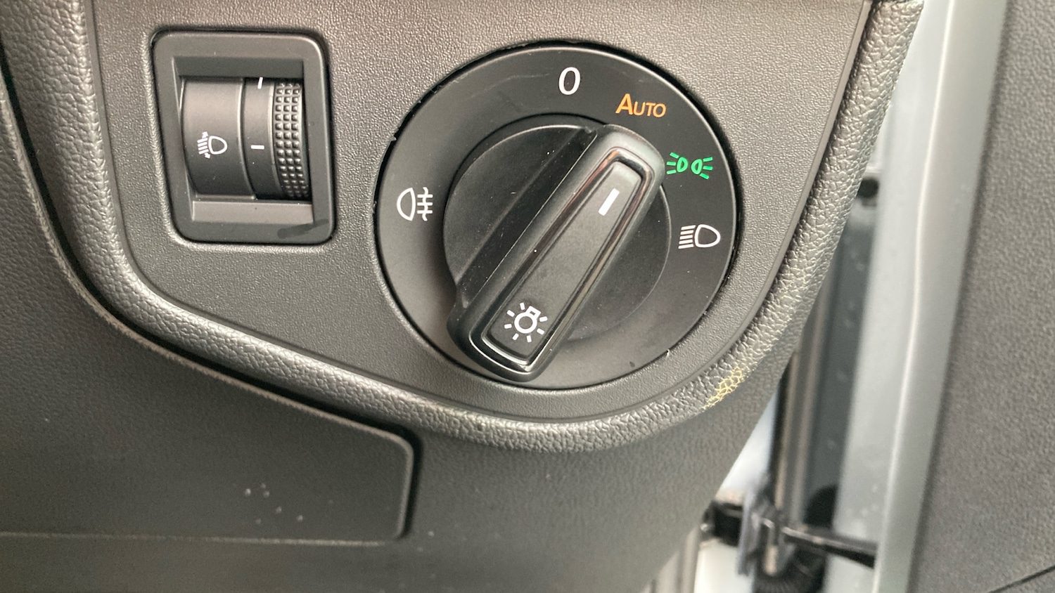 Used Volkswagen Polo 2025 for sale - 77377968: Photo 35