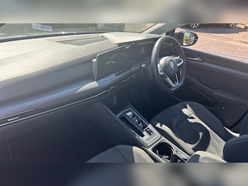 Used Volkswagen Golf 2022 for sale - 78552752: Photo