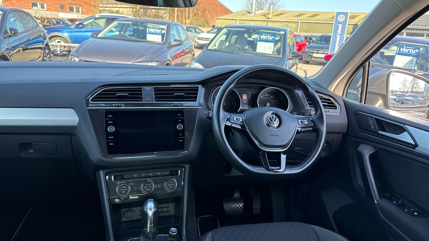 Used Volkswagen Tiguan 2019 for sale - 77945997: Photo 10