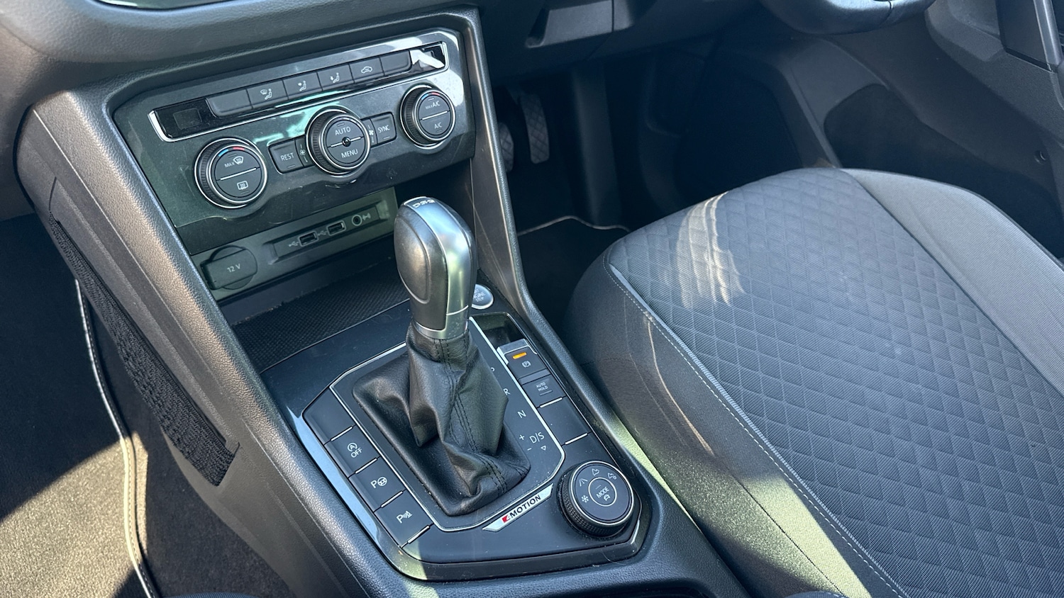 Used Volkswagen Tiguan 2019 for sale - 77945997: Photo 13