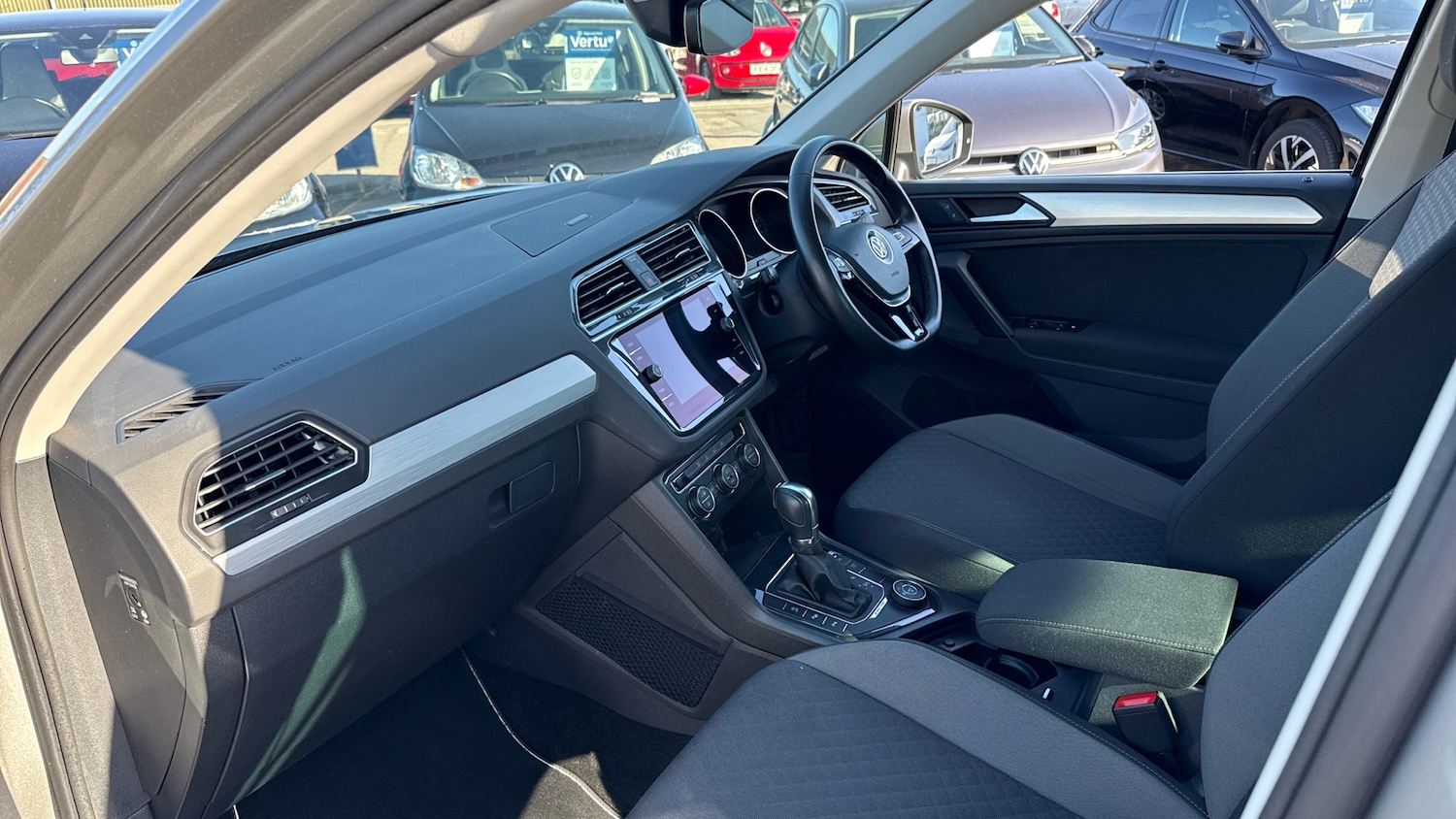 Used Volkswagen Tiguan 2019 for sale - 77945997: Photo 9