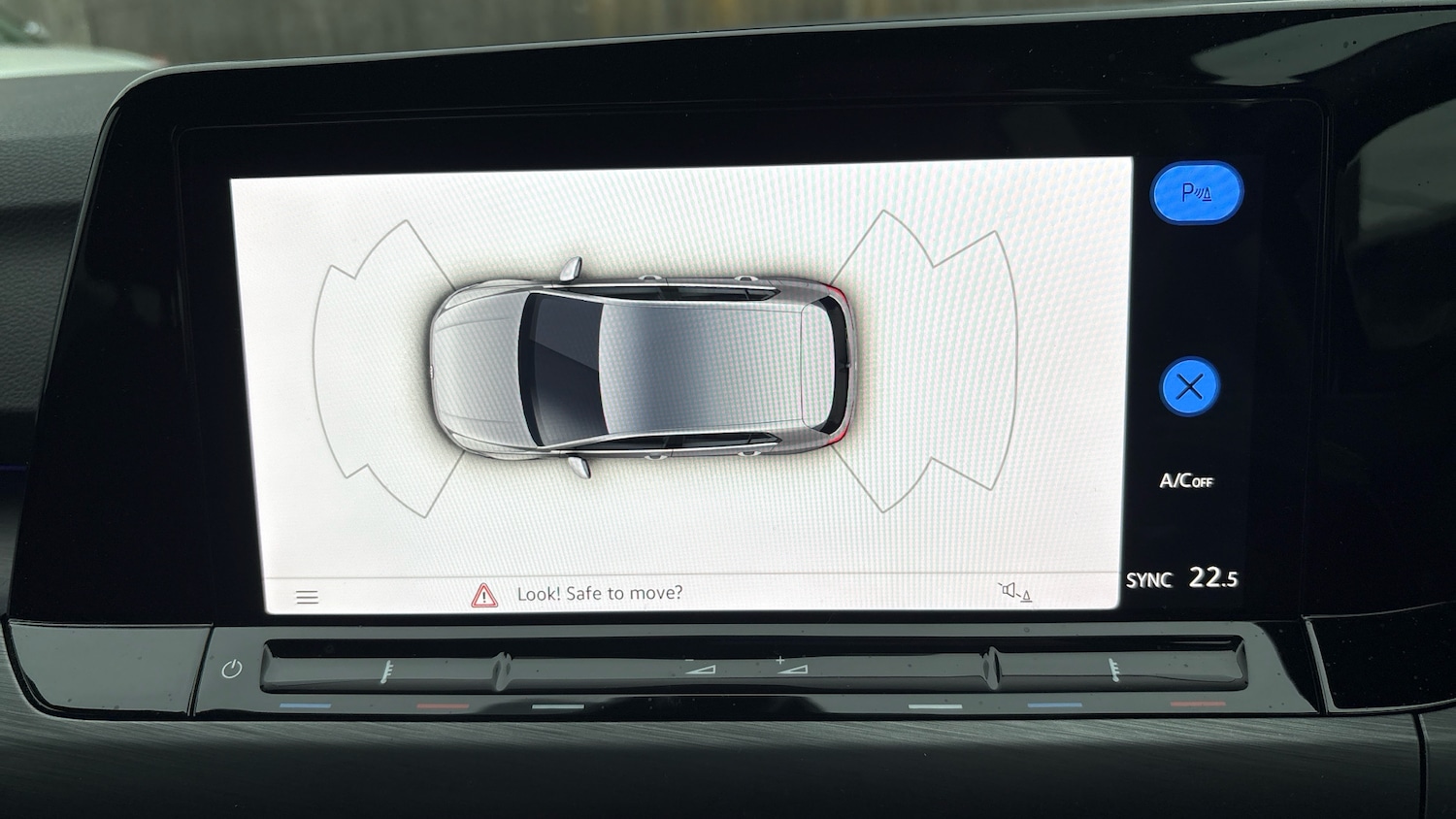 Used Volkswagen Golf 2023 for sale - 76352045: Photo 30