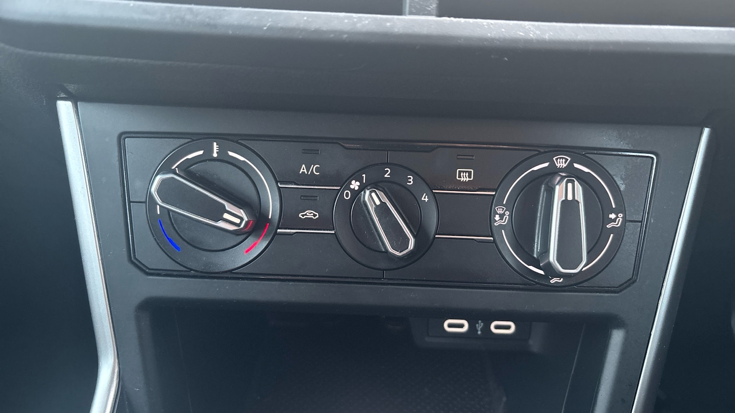 Used Volkswagen Polo 2023 for sale - 77247798: Photo 25