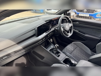 Used Volkswagen Golf 2022 for sale - 78176376: Photo