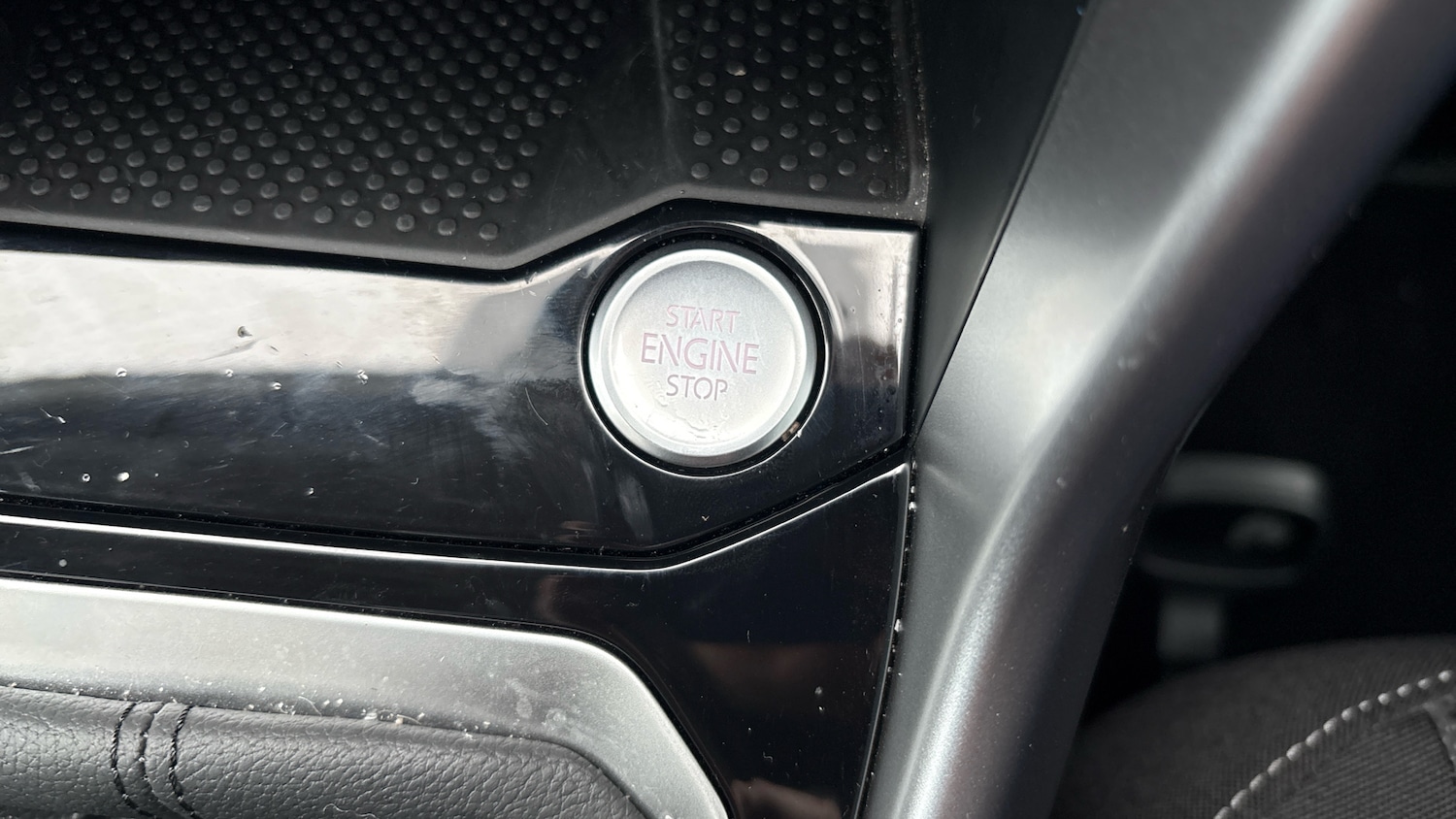 Used Volkswagen T-Roc 2025 for sale - 77273498: Photo 21