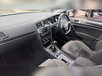 Used Volkswagen Golf 2016 for sale - 79731687: Photo