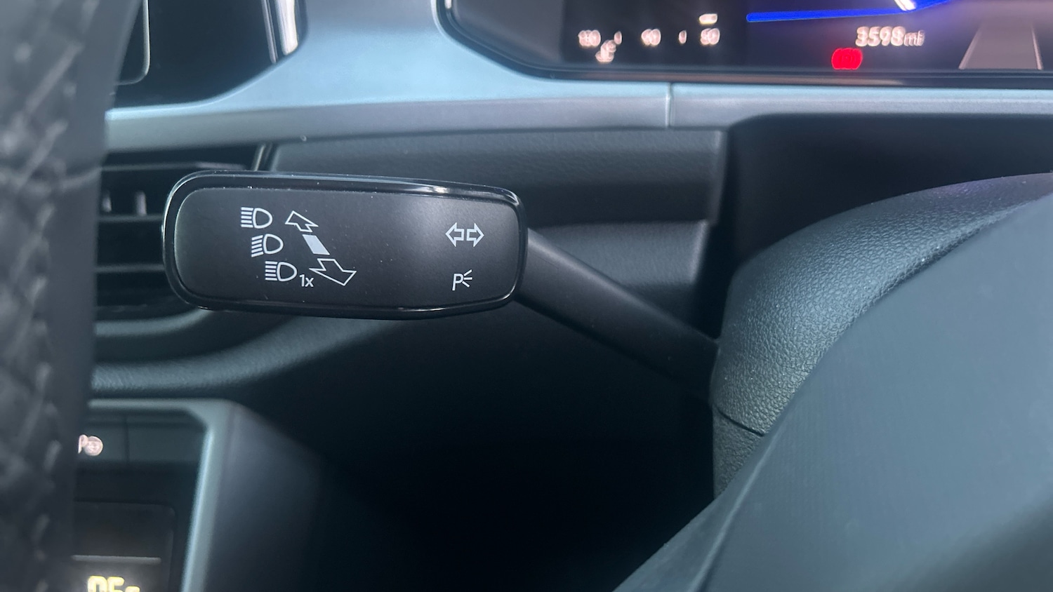 Used Volkswagen T-Roc 2025 for sale - 76862273: Photo 24