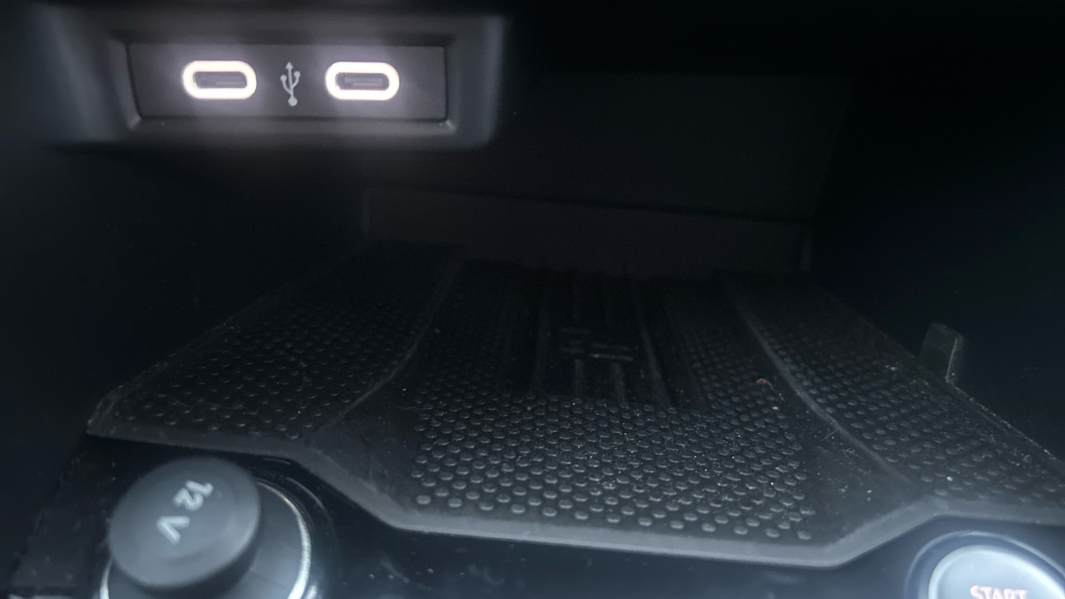 Used Volkswagen T-Roc 2025 for sale - 76862273: Photo 29