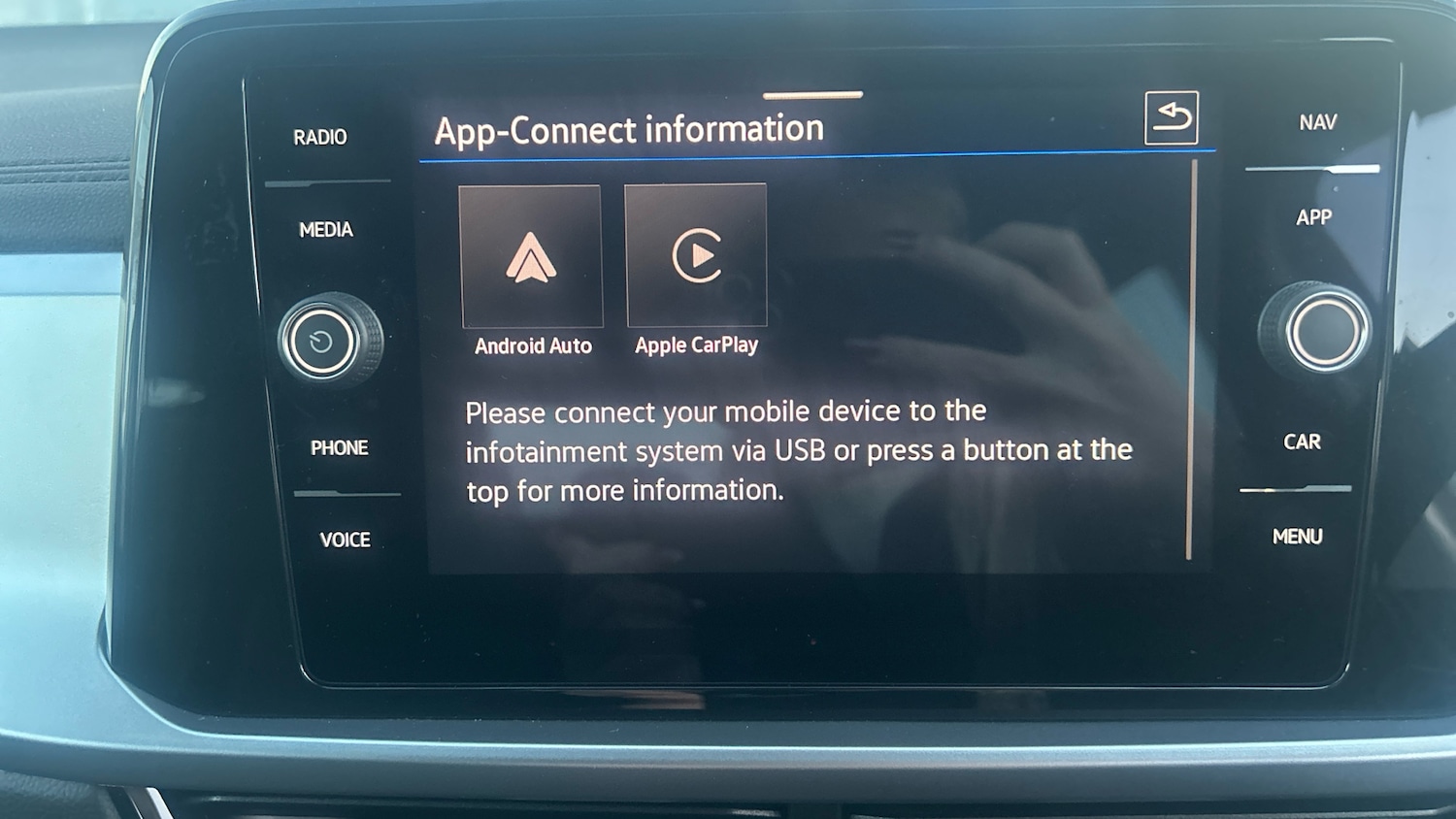 Used Volkswagen T-Roc 2025 for sale - 76862273: Photo 31