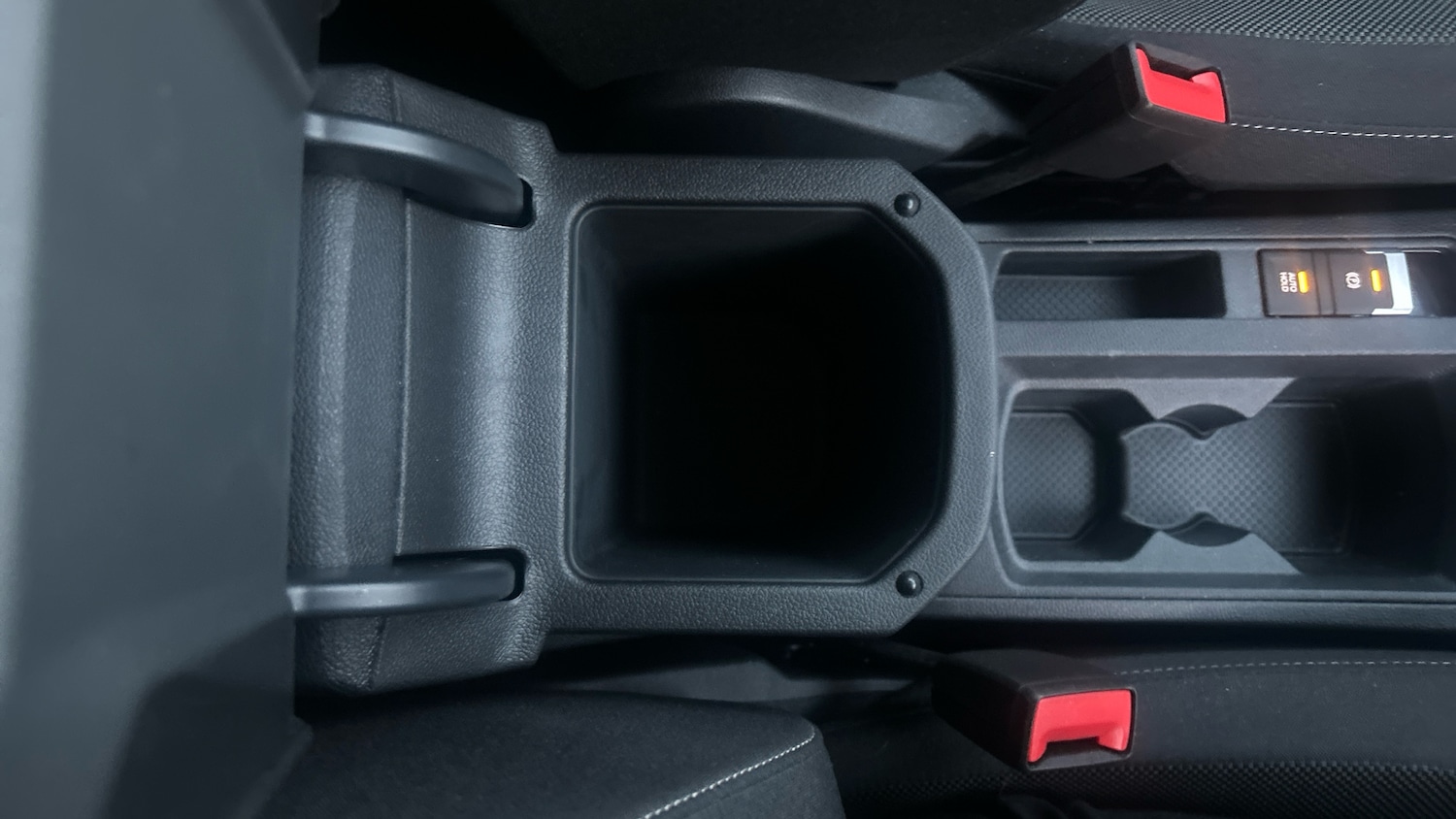 Used Volkswagen T-Roc 2025 for sale - 76862273: Photo 36