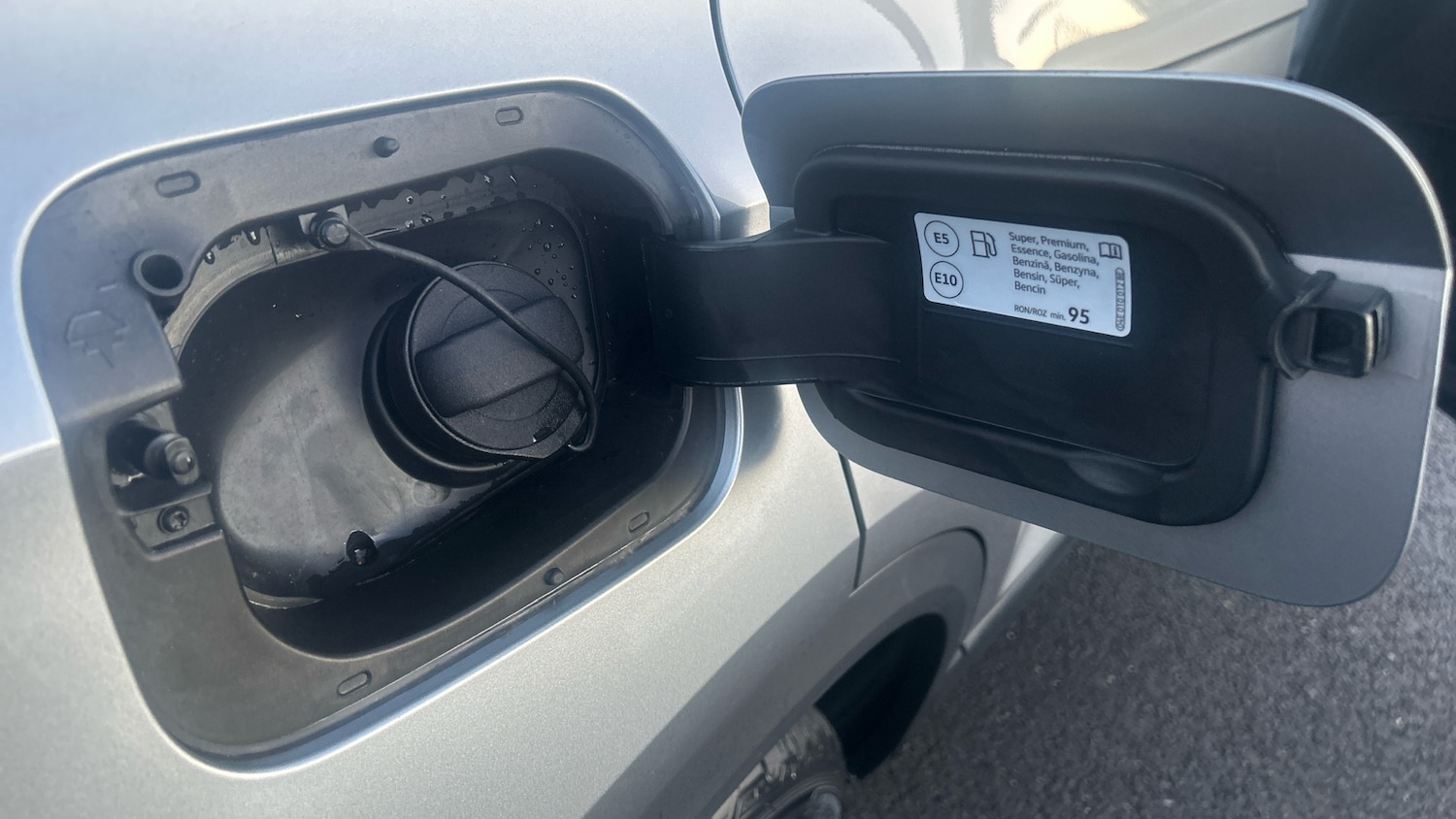 Used Volkswagen T-Roc 2025 for sale - 76862273: Photo 41