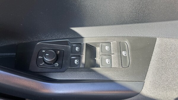 Used Volkswagen Polo 2022 for sale - 76008732: Photo 26