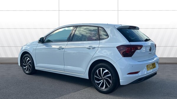 Used Volkswagen Polo 2022 for sale - 76008732: Photo 2