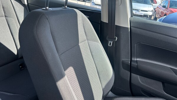 Used Volkswagen Polo 2022 for sale - 76008732: Photo 39