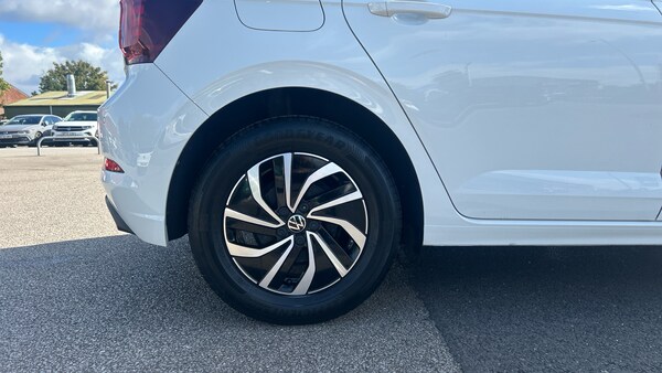 Used Volkswagen Polo 2022 for sale - 76008732: Photo 7