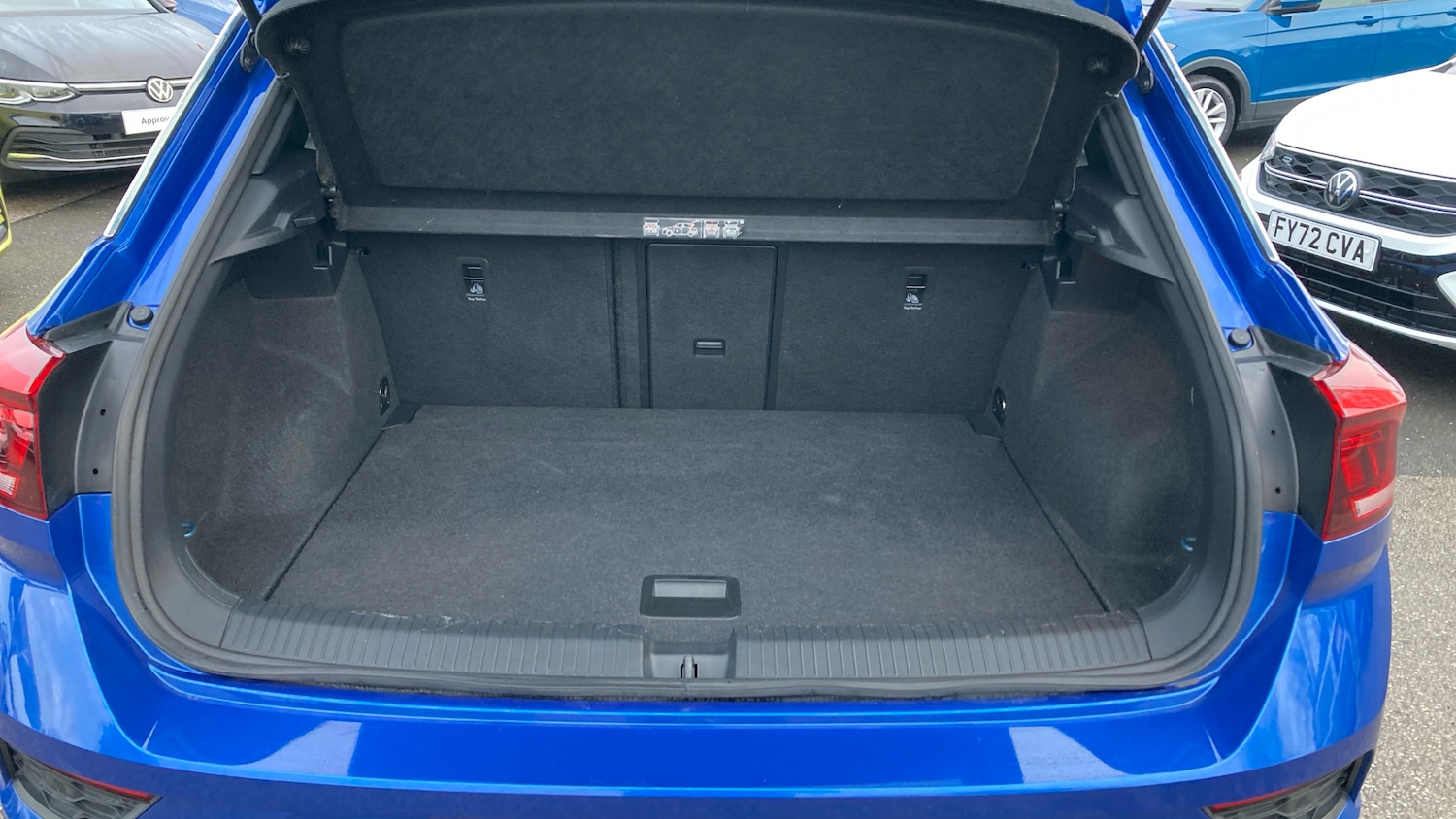 Used Volkswagen T-Roc 2021 for sale - 76517879: Photo 20