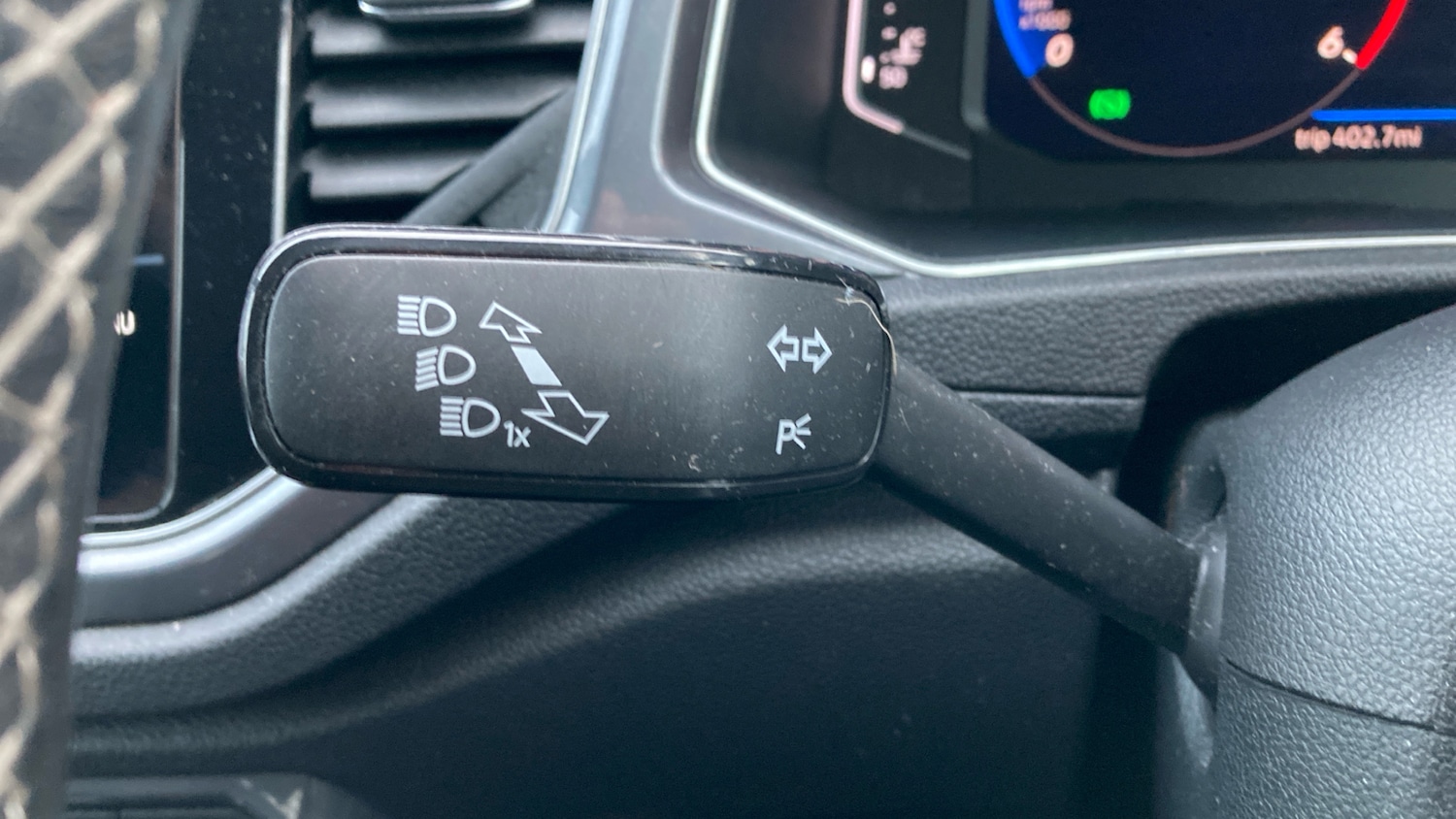 Used Volkswagen T-Roc 2021 for sale - 76517879: Photo 22