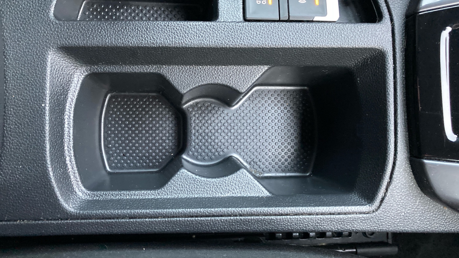 Used Volkswagen T-Roc 2021 for sale - 76517879: Photo 31