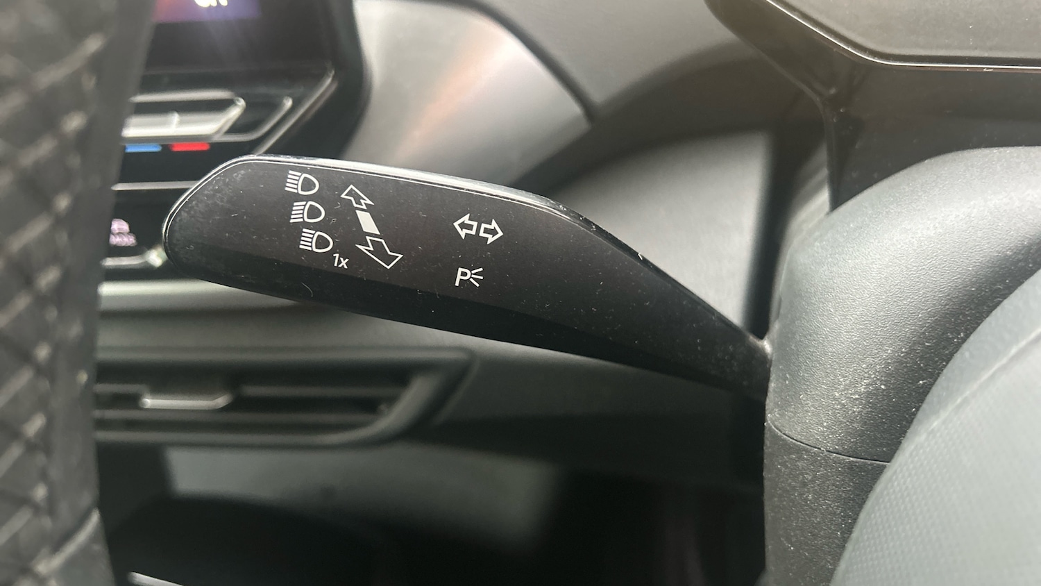 Used Volkswagen ID.4 2022 for sale - 76694148: Photo 28