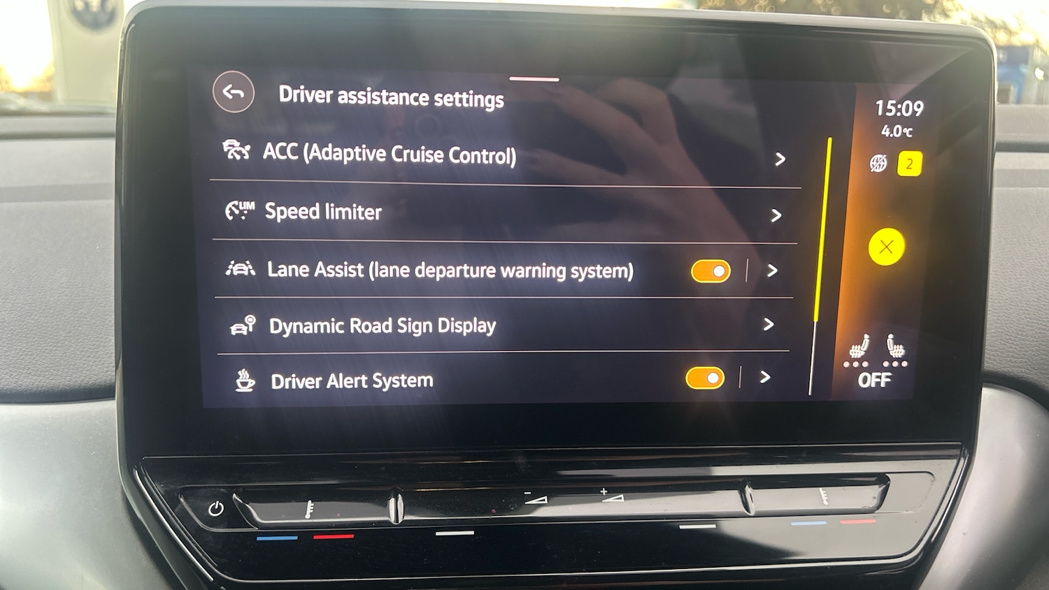 Used Volkswagen ID.4 2022 for sale - 76694148: Photo 36