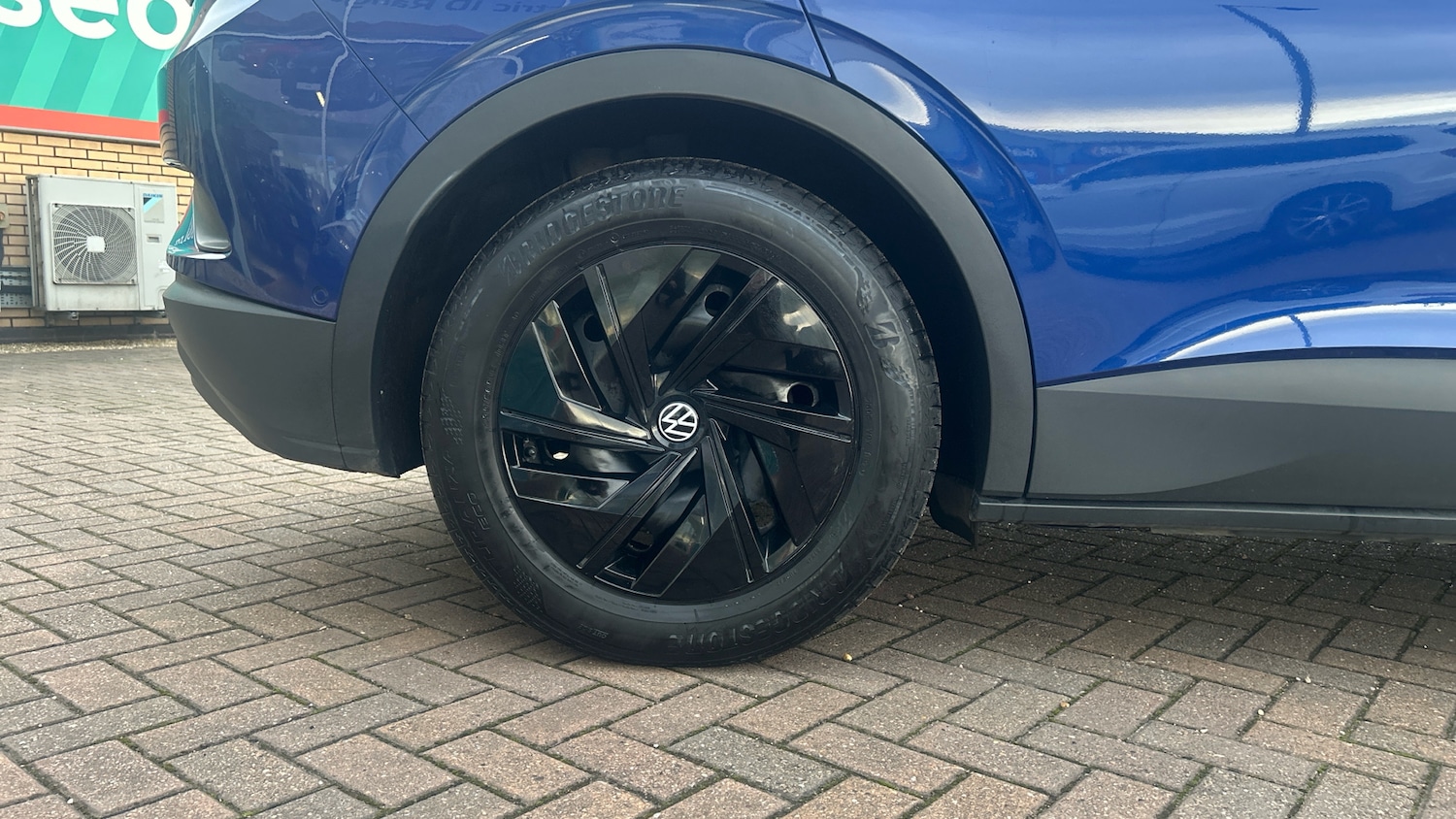 Used Volkswagen ID.4 2022 for sale - 76694148: Photo 7